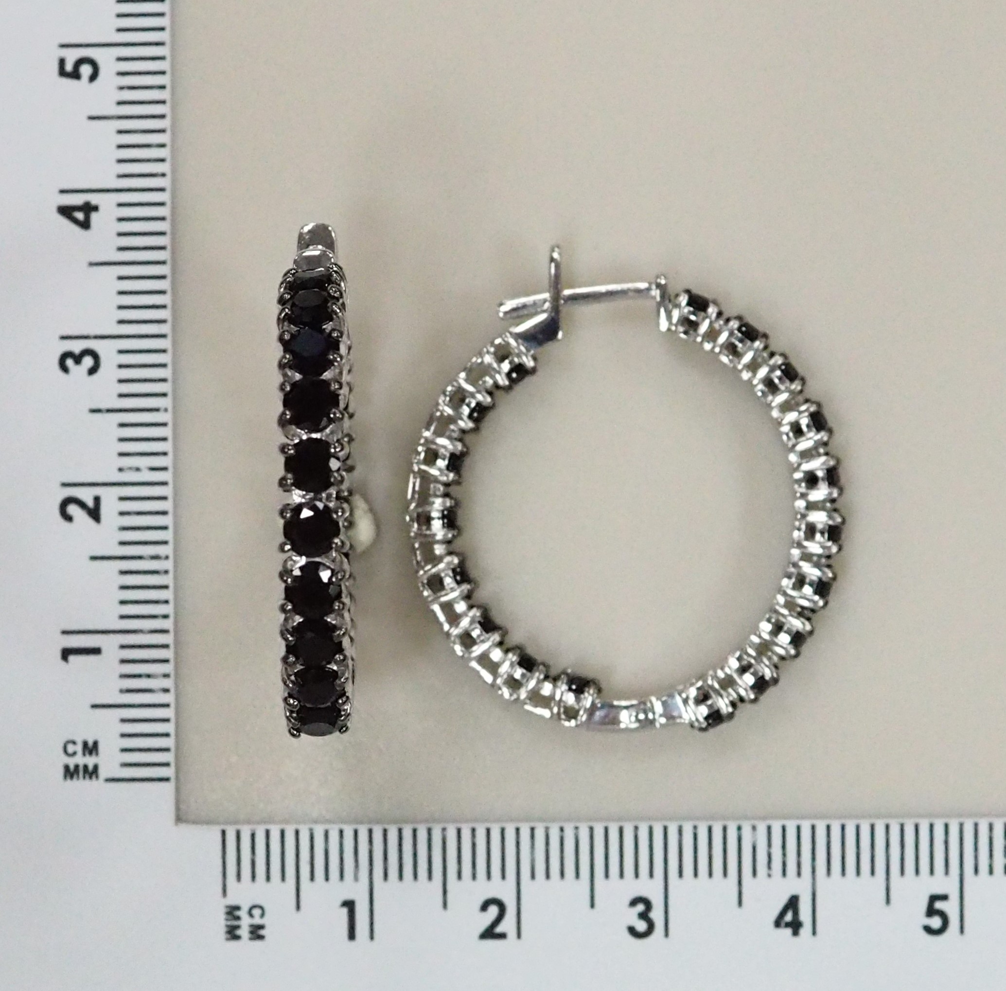 Серебряные серьги-конго с черными турмалинами